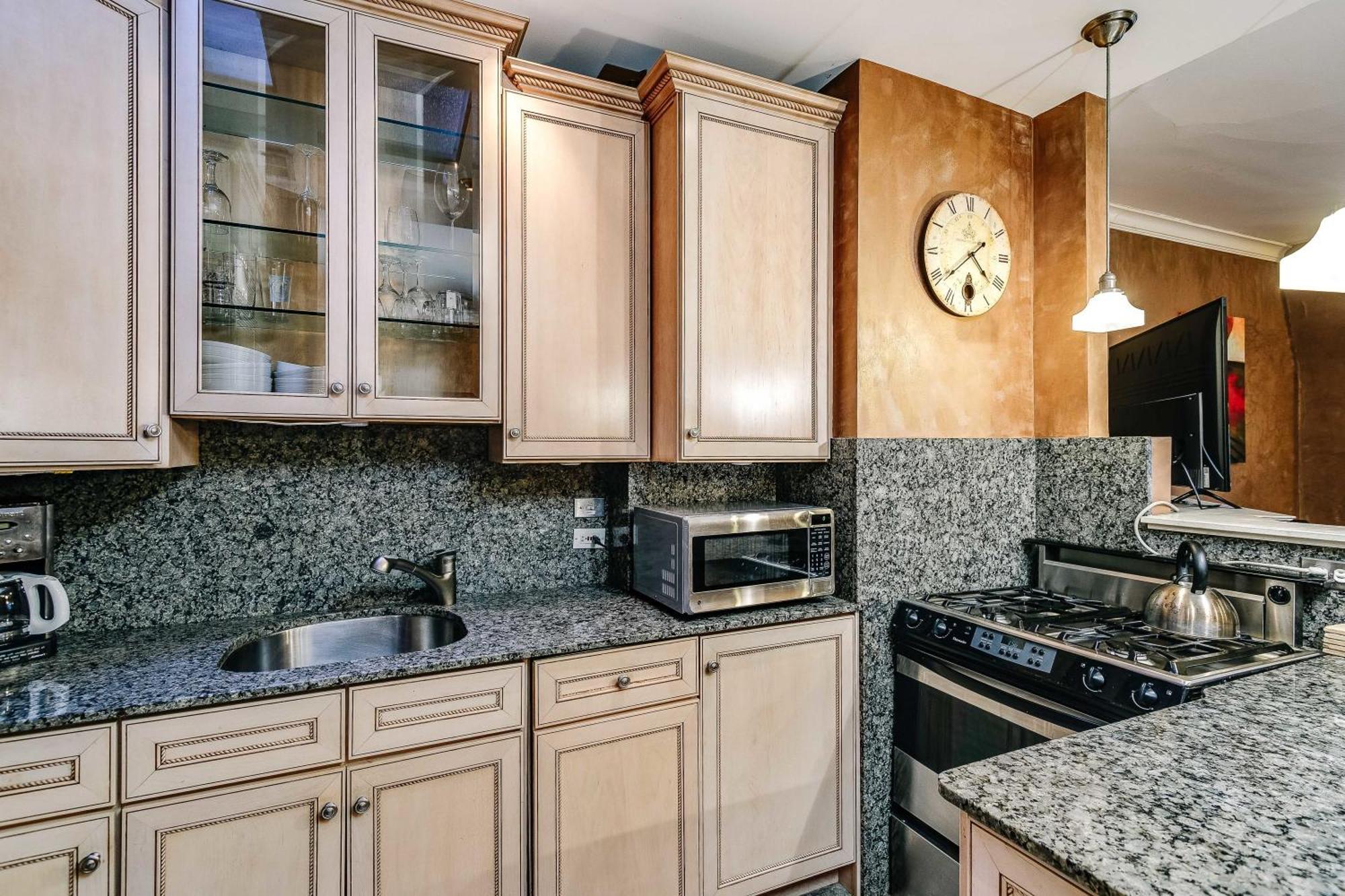 Апартаменти Historic And Unique Brownstone In Gold Coast - Downtown - 3 Чикаго Екстер'єр фото